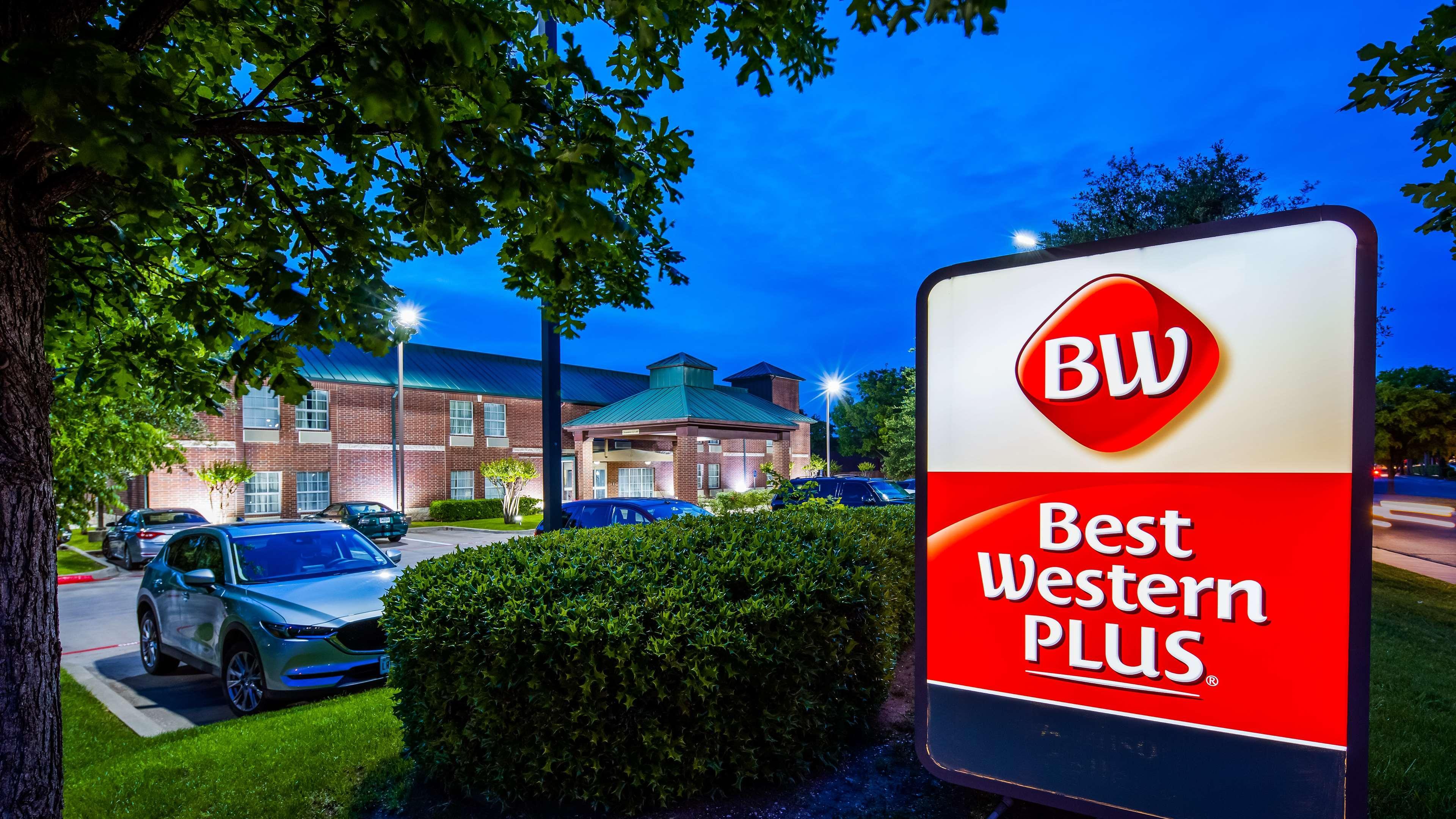 Best Western Plus Addison/Dallas Hotel Luaran gambar